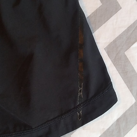 🛍 3/$20 Athleta shorts - Picture 4 of 5